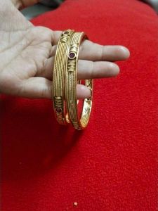 Elegant Gold Bangles with Ruby