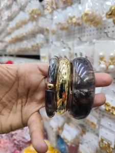 Set of 3 Resin Bangles