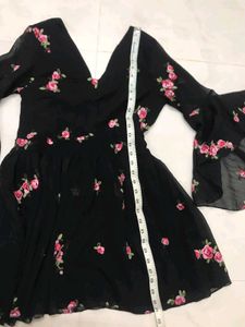 Cute Black Floral Bell Sleeve Dress