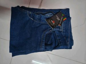Denim Cargo Jeans - Comfort &amp; Style