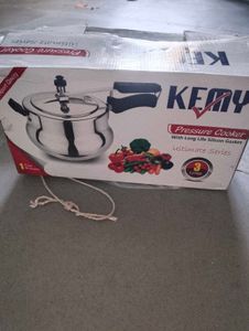 Used Pressure Cooker 2 One New &amp;one Use