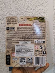 Deadpool hotwheels premium