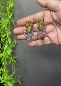 SALE ON  🙋🏻‍♀️Pack Of 4 Earrings