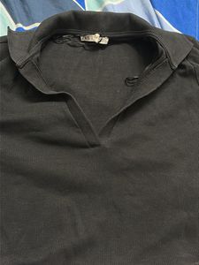 Ribbed Collared V-Neck Top