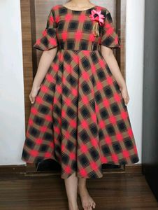Checked Winter Dress For Women 🌷