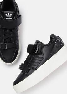 Addidas original sneakers for women