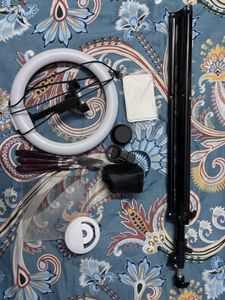 Ring Light & Tripod Kit