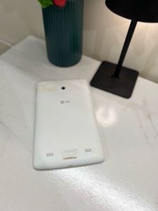 LG G Pad 7.0 V400 Verizon Tablet – White, Not Work