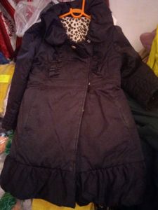Chic Black Ruffled Jacket