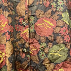 Vintage Floral Button-Up Top