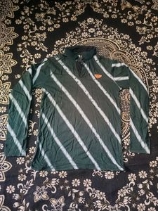Size : 34 inches Dark 🌑 Green longsleeve Tshirt