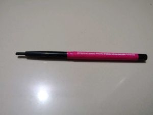 Coloressence Kajal Pencil - Intense Black