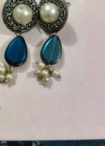 Assorted Dangle Earrings Set