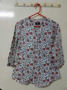 Floral Print Button-Up Blouse