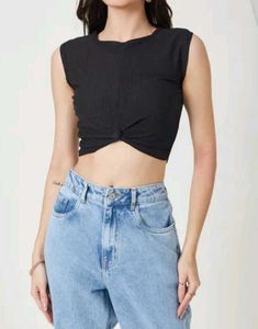 Shein Stylish Black Cropped Twist Top