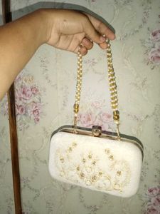 Elegant White &amp; Gold Clutch