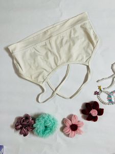 Cream Sports Bra with Cute Accessories