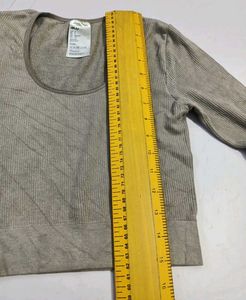 Original H&amp;M Ribbed Knited Long Sleeve Crop Top Fi