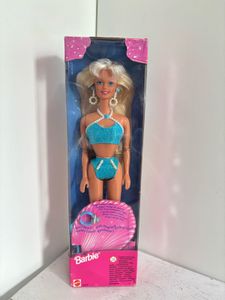 Vintage pearl beach Barbie Doll