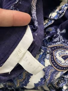 H&amp;M Blue Paisley Print Button-Up Blouse
