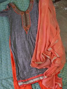 Embellished Kurta Set with Dupatta