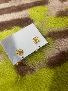 Chic Gold Crystal Earrings