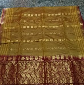 at 1 place 10 cm torn Elegant Mustard &amp; Brown Stri
