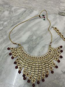 Stunning Kundan &amp; Pearl Bridal Jewelry Set