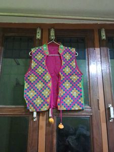 Embroidered Jacket and Kurti combo