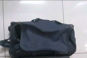 American Tourister Duffel Bag With Wheels