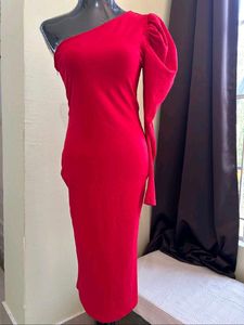 Elegant Red One-Shoulder Puff Sleeve Dress