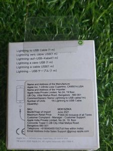 iPhone  Lightning to USB Cable