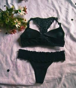 Black Lace H&amp;m bra with brief 👍