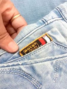 Men's Light Wash Straight Leg Jeans