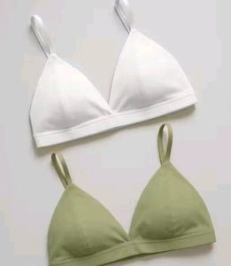 Comfortable padded Bralette Set
