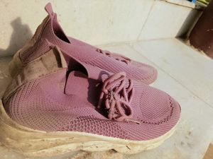 Comfortable Pink Knit Sneakers