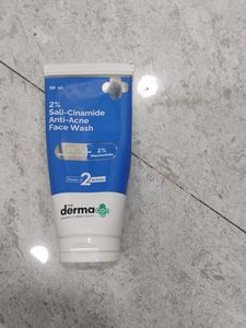 The Derma Co Face Wash