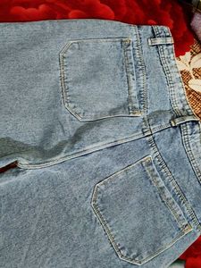 KJA Light Wash Denim Jeans new with tag.
