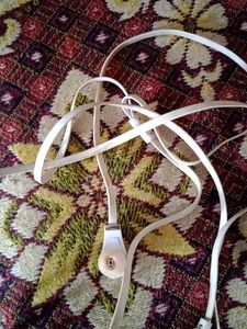 Earphone