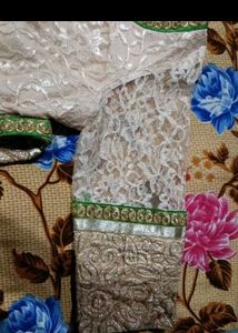 Elegant White Kurta with Intricate Embroidery