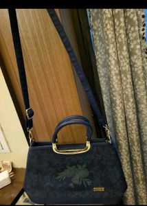 Elegant Black Floral Print Handbag