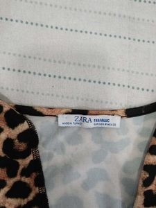 zara bodysuit size m