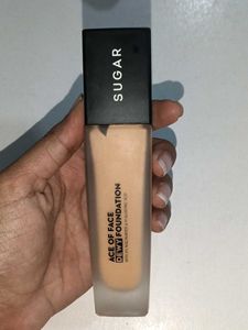 SUGAR Ace of Face Dewy Foundation