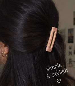 ✨ Peach Marble Statement Hair Clip✨