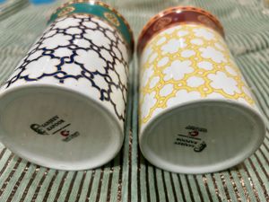 New Set of 2 Decorative Coffee Mugs