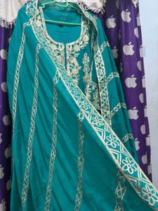Elegant Teal Kurta Set with Gold Embroidery