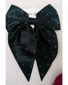 Sparkling Bow Hair Clips - Black &amp; White Set