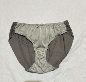 Comfortable Women's Briefs