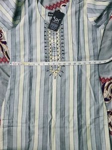 new article Striped Kurta Set with Dupatta