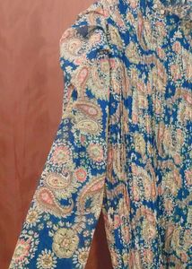 Chic Paisley Print High Neck Blouse